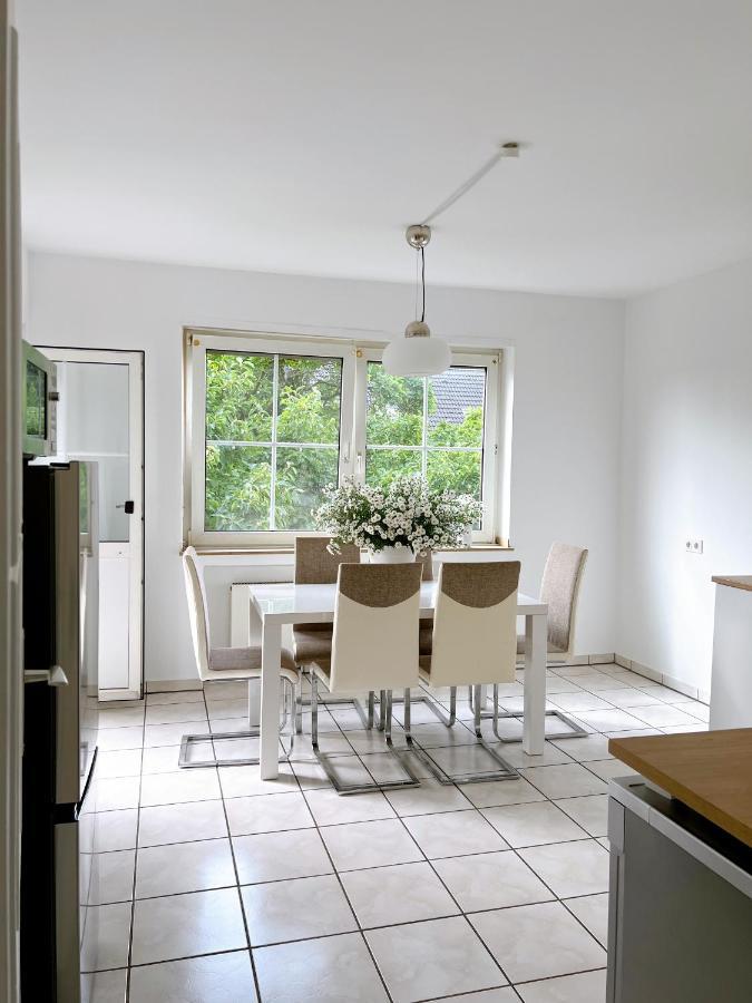 Haus Neuss-1.Ogアパートメント エクステリア 写真